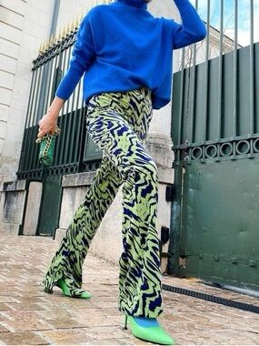 Zara Green & Blue Swirl Print High Rise Velvet Split Hem Flare Pants XS NWT